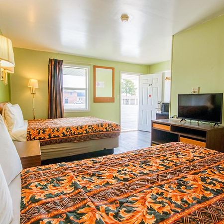 Macon Oyo Travelier Motel מראה חיצוני תמונה