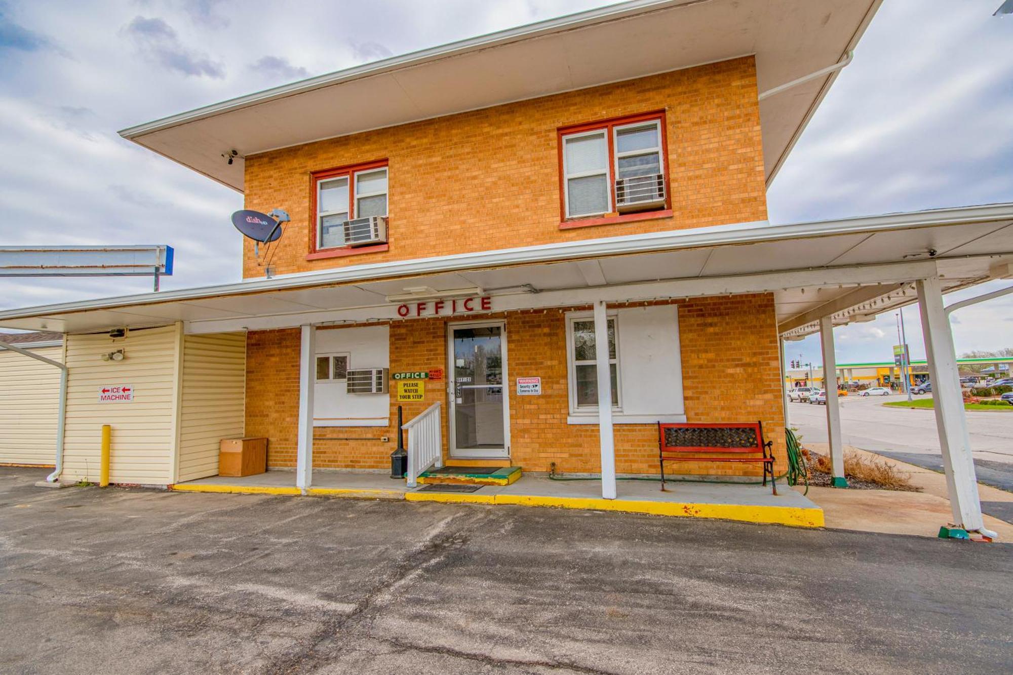 Macon Oyo Travelier Motel מראה חיצוני תמונה